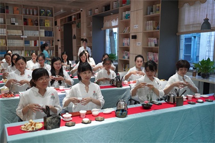 6686体育官网股份公司工会开展“魅力女性  品味人生”茶艺体验活动