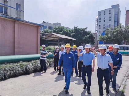 6686体育官网集团公司党委书记、董事长潘建华带队来我公司开展“五一”节前安全环保综合督查